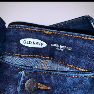Waist 32 size 14 Old navy jeans kicker boot cut
